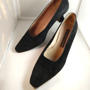 Anne Klein Vintage Black-Sueded Leather Pump